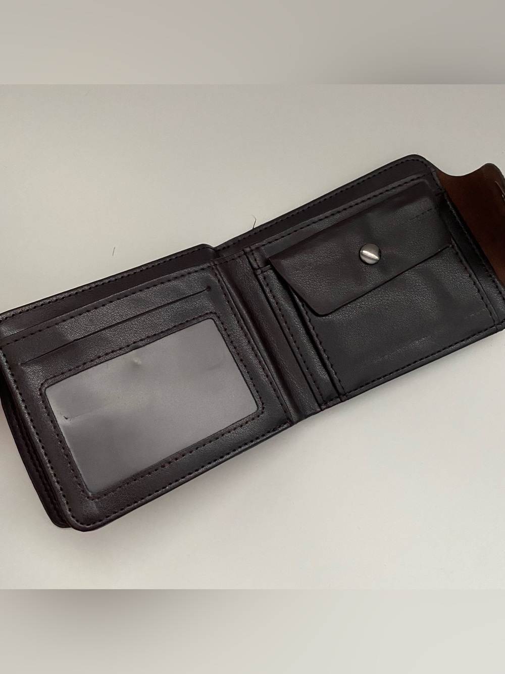 Designer Inspired Wallet - Picture 4 of 7